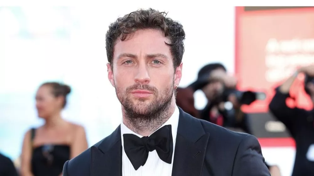  Aaron Taylor-Johnson, za katerega se vse bolj glasno tudi namiguje, da bo igral novega Jamesa Bonda. 