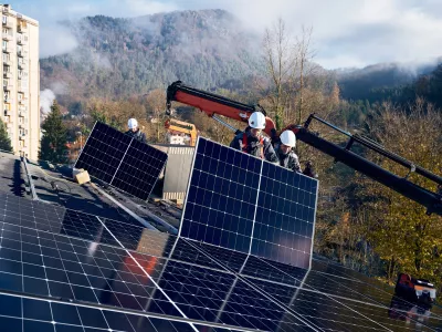 Sončna elektrarna Hrastnik, Osnovna šola heroja Rajka, skupnostna sončna elektrarna