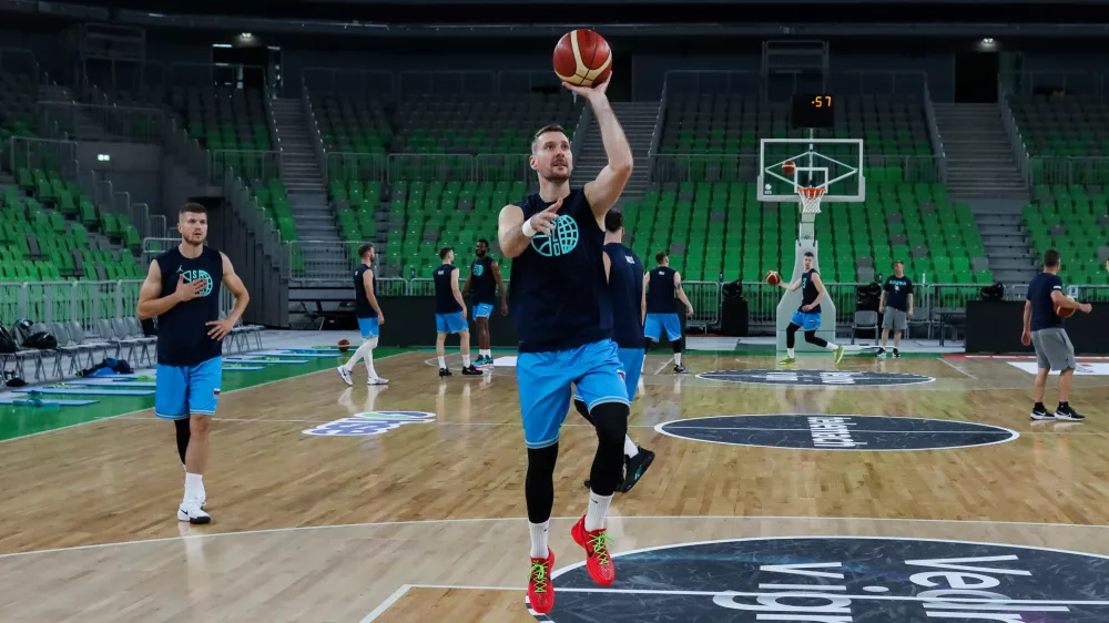 - Zoran Dragič,- 27.04.2024. Trening slovenske košarkarske reprezentance pred odhodom na kvalifikacijski turnir za Olimpijske igre v Grčiji. //FOTO: Bojan Velikonja