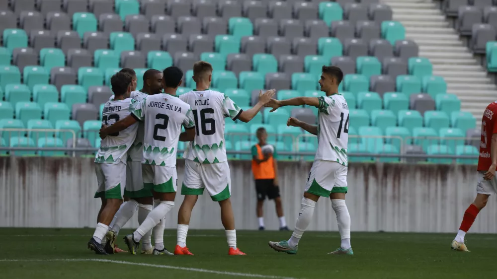 13.07.2024 - pripavljalna nogometna tekma Olimpija - CSKAFOTO: Luka Cjuha