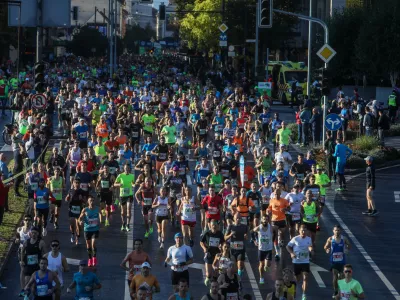 - maraton 42 km -- polmaraton 21 km -- 22. 10.2023 - 27. Ljubljanski maraton 2023 - največji tekaški dogodek v Sloveniji - //FOTO: Bojan Velikonja