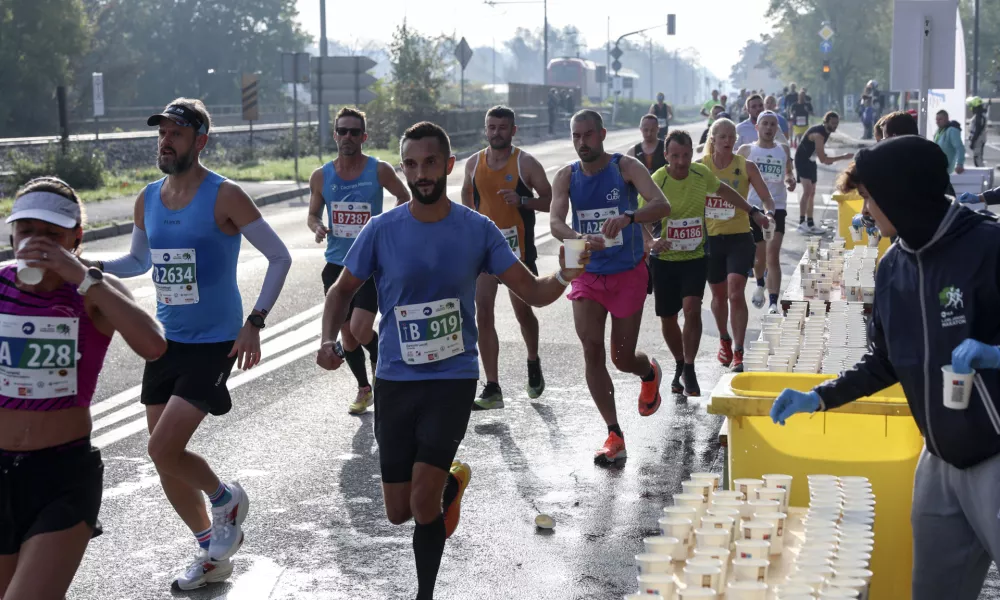 - 20.10.2024 - 28. Ljubljanski maraton - 24 tisoč tekačev - največji športno-rekreativni dogodek v državi //FOTO: Jaka Gasar