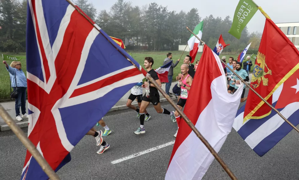 - 20.10.2024 - 28. Ljubljanski maraton - 24 tisoč tekačev - največji športno-rekreativni dogodek v državi //FOTO: Jaka Gasar