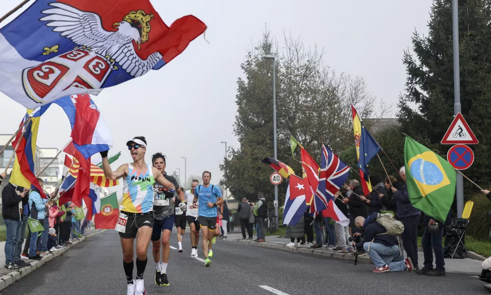 - 20.10.2024 - 28. Ljubljanski maraton - 24 tisoč tekačev - največji športno-rekreativni dogodek v državi //FOTO: Jaka Gasar