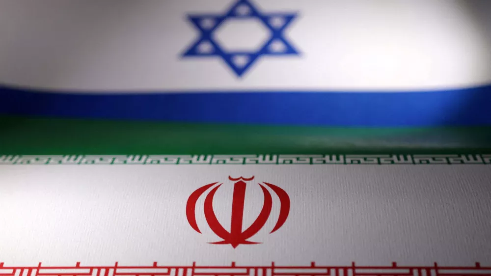 FILE PHOTO: Israeli and Iranian flags are seen in this illustration taken, April 24, 2024. REUTERS/Dado Ruvic/Illustration/File Photo