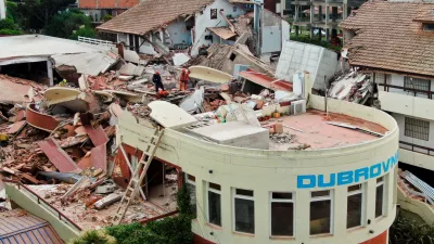 A drone view shows rescue workers searching for victims amidst the remains of the hotel Dubrovnik, after it collapsed, in the coastal city of Villa Gesell, Buenos Aires, Argentina October 29, 2024. REUTERS/Pablo Funes