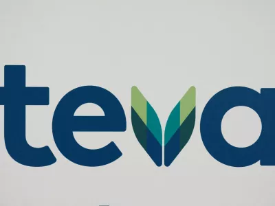 FILE PHOTO: FILE PHOTO: The logo of Teva Pharmaceutical Industries is seen in Tel Aviv, Israel February 19, 2019. REUTERS/Amir Cohen/File Photo/File Photo