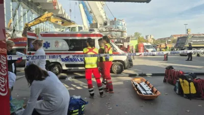 Zrušenje nadstreška postaje Novi Sad Foto: X/@Serbnews