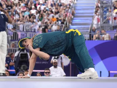 FILE - Australia's Rachael Gunn, known as B-Girl Raygun, competes during the Round Robin Battle at the breaking competition at La Concorde Urban Park at the 2024 Summer Olympics, Aug. 9, 2024, in Paris, France. (AP Photo/Frank Franklin, File)