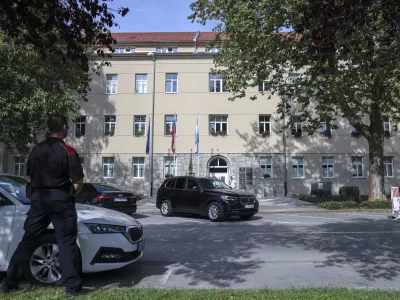 Z referendumom bi lahko preklicali odlok o občinskem zavodu. Foto: Jaka Gasar