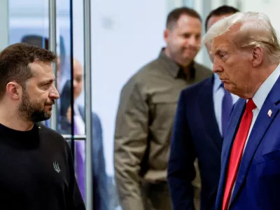 FILE PHOTO: Republican presidential nominee and former U.S. President Donald Trump and Ukraine's President Volodymyr Zelenskiy meet at Trump Tower in New York City, U.S., September 27, 2024. REUTERS/Shannon Stapleton/File Photo