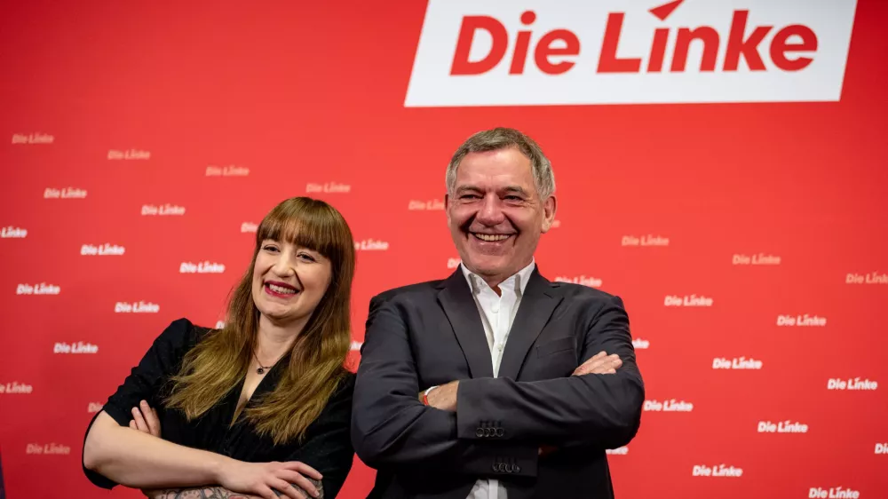 10 November 2024, Berlin: Heidi Reichinek and Jan van Aken of German Political party Die Linke (The Left), top candidates for the Bundestag elections, takes part in the announcement of the top candidates of the Die Linke party for the upcoming Bundestag elections in the Karl Liebknecht House. Photo: Fabian Sommer/dpa