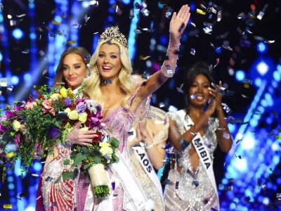 Miss Denmark Victoria Kjaer Theilvig waves after she is crowned Miss Universe during the 73rd Miss Universe pageant in Mexico City, Mexico, November 16, 2024. REUTERS/Raquel Cunha