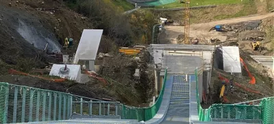 Pogled z vrha prenovljenega zaletišča velike skakalnice v Predazzu Foto: Sandro Pertile