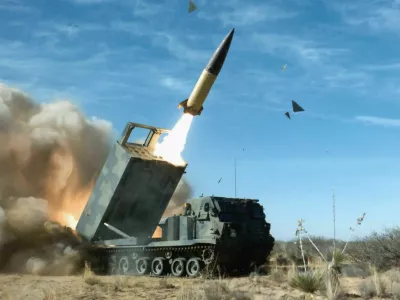 2M80B6M ATACMS - Army Tactical Missile - being fired from an M270 Multiple Launch Rocket System. Photo: USArmy / Foto: Reuters