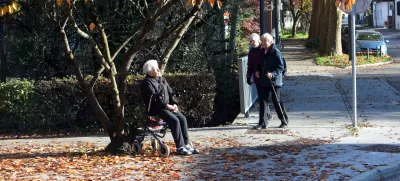 04.11.2024 - simbolična fotografija - upokojenci, pokojninaFoto. Tomaž Skale / Foto: 