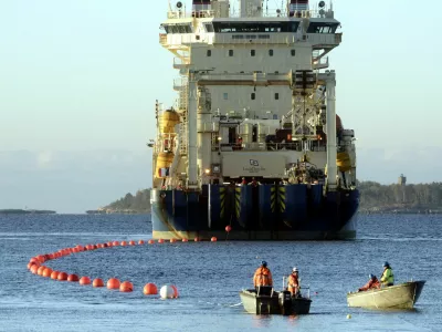 The C-Lion1 submarine telecommunications cable is being laid to the bottom of the Baltic Sea by cable ship Ile de Brehat on the shore of Helsinki, Finland, October 12, 2015. Lehtikuva/Heikki Saukkomaa/via REUTERS ATTENTION EDITORS - THIS IMAGE WAS PROVIDED BY A THIRD PARTY. NO THIRD PARTY SALES. NOT FOR USE BY REUTERS THIRD PARTY DISTRIBUTORS. FINLAND OUT. NO COMMERCIAL OR EDITORIAL SALES IN FINLAND.