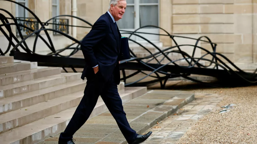 French Prime Minister Michel Barnier leaves following the weekly cabinet meeting at the Elysee Palace in Paris, France, November 27, 2024. REUTERS/Stephane Mahe