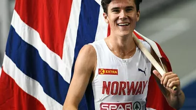 Jakob Ingebrigtsen je na olimpijskih igrah v Parizu poleti osvojil zlato medaljo na 5000 m. Foto: Wikipedia