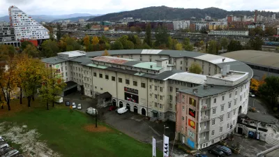 ﻿- 26.10.2016 - Plečnikova stavba Akademski kolegij - nekdanje Baragovo semenišče, Javni zavod Pionirski dom - Center za kulturo mladih, Festivalna dvorana, Vilharjeva cesta 11 v Ljubljani - //FOTO: Tomaž Skale