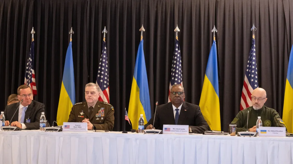 21 April 2023, Rheinland-Pfalz, Ramstein-Miesenbach: (L-R) Boris Pistorius, German Defence Minister, US General Mark Miller, Lloyd Austin, U.S. Defence Secretary, and Olexiy Resnikov, Defence Minister of Ukraine, sit together during a meeting of the Ukraine defence contact group at Ramstein air base. Photo: Sebastian Christoph Gollnow/dpa