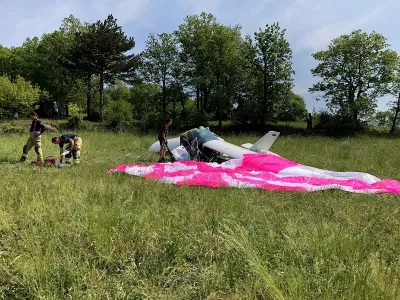 ﻿Letalska nesreča, Budanje pri Ajdovščini, ultralahko letalo, jadralni padalec, smrt