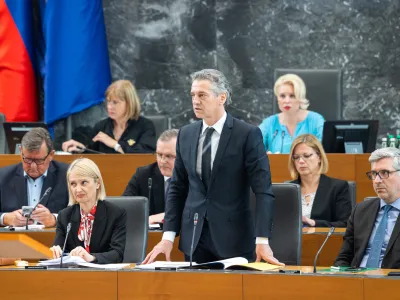 Ljubljana, DZ.<br>Redna seja DZ s poslanskimi vprasanji predsedniku vlade Robertu Golobu in ministrski ekipi.<br>Predsednik vlade Robert Golob.