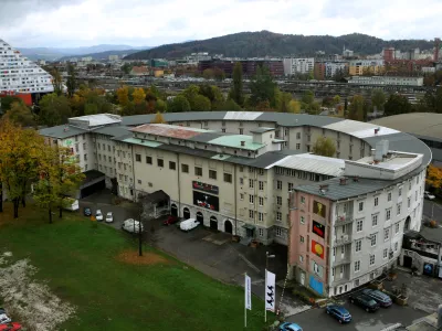 Konec junija bo znano, katera rešitev bo izbrana za dozidavo in obnovo Baragovega semenišča. Foto: Tomaž Skale 