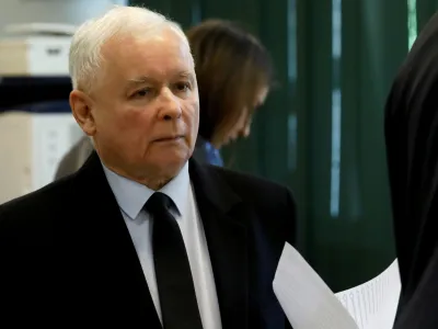 ﻿FILE PHOTO: Jaroslaw Kaczynski, leader of the ruling Law and Justice (PiS) party, attends a vote during parliamentary elections at a polling station in Warsaw, Poland, October 13, 2019. REUTERS/Kacper Pempel/File Photo