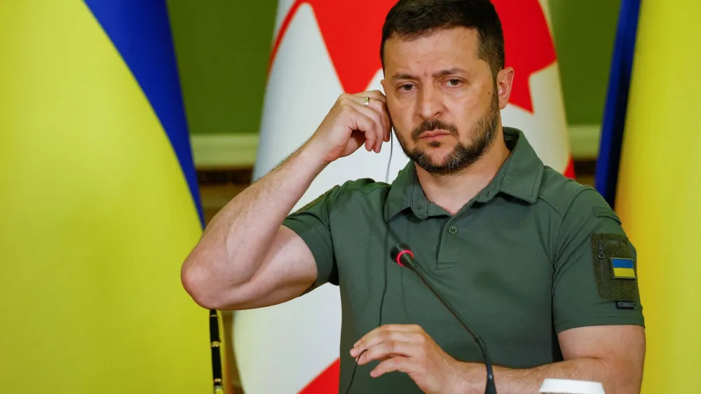 Ukraine's President Volodymyr Zelenskiy attends a joint press conference with Canadian Prime Minister Justin Trudeau, amid Russia's attack on Ukraine, in Kyiv, Ukraine June 10, 2023. REUTERS/Valentyn Ogirenko