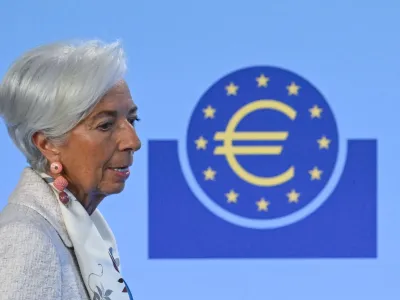 27 July 2023, Hesse, Frankfurt: Christine Lagarde, President of the European Central Bank (ECB), arrives at the press conference. Photo: Arne Dedert/dpa