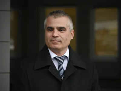 novi generalni direktor Policije Senad Jušić, - 24.02.2023 – Ministrstvo za notranje zadeve - izjava za medije novega generalnega direktorja Policije Senada Jušića po opravljeni primopredaji poslov z dosedanjim v. d. generalnim direktorjem policije Boštjanom Lindavom //FOTO: Nik Erik Neubauer