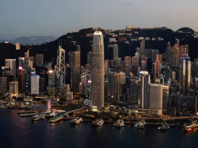 FILE PHOTO: A general view of Two International Finance Centre (IFC), HSBC headquarters and Bank of China in Hong Kong, China July 13, 2021. REUTERS/Tyrone Siu/File Photo