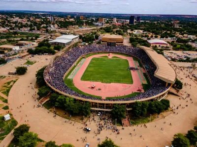 FILE PHOTO: General view as supporters of Niger's coup leaders take part in a rally at a stadium in Niamey, Niger, August 6, 2023. REUTERS/Mahamadou Hamidou NO RESALES. NO ARCHIVES/File Photo