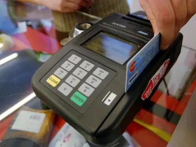 POS terminal, plačilna kreditna kartica