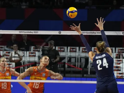 Italy's Ekaterina Antropova goes up for a block during the bronze medal match between the Netherlands and Italy at the women's European Volleyball Championship in Brussels, Sunday, Sept. 3, 2023. (AP Photo/Virginia Mayo)