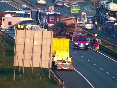 V strašnem trčenju na ljubljanski južni obvoznici so umrli trije ljudje. Foto: promet.si