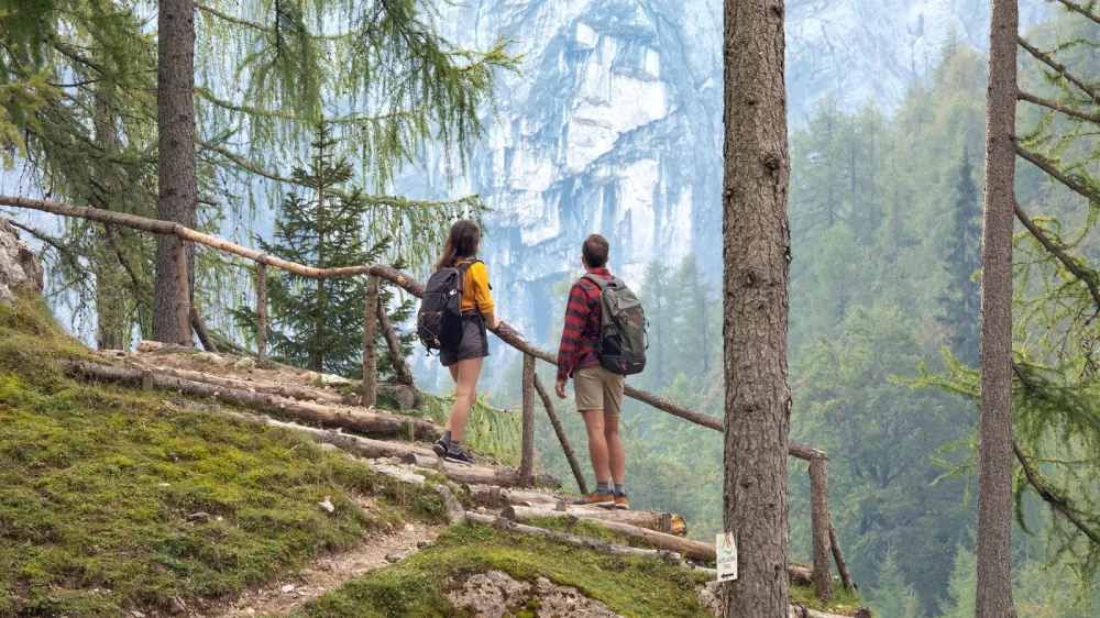 Ajdovska deklica. F Jo&scaron;t Gantar arhiv Turizma Kranjska Gora 