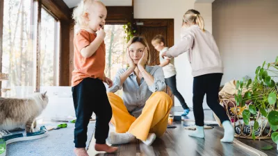 Včasih se morda res počutimo, kot da smo sredi direndaja. / Foto: Istock