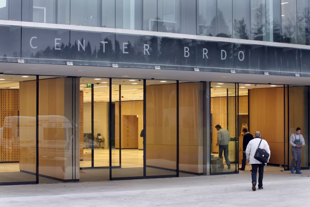 - Posest Brdo - Kongresni center BRDO - - priprave na slovensko predsedovanje Evropski uniji - EU, - Slovenija bo kot prva nova država članica od 1. januarja do 30. junija 2008 predsedovala Evropski uniji.//FOTO: Luka CjuhaOPOMBA: ZA OBJAVO V ČASOPISU DNEVNIK