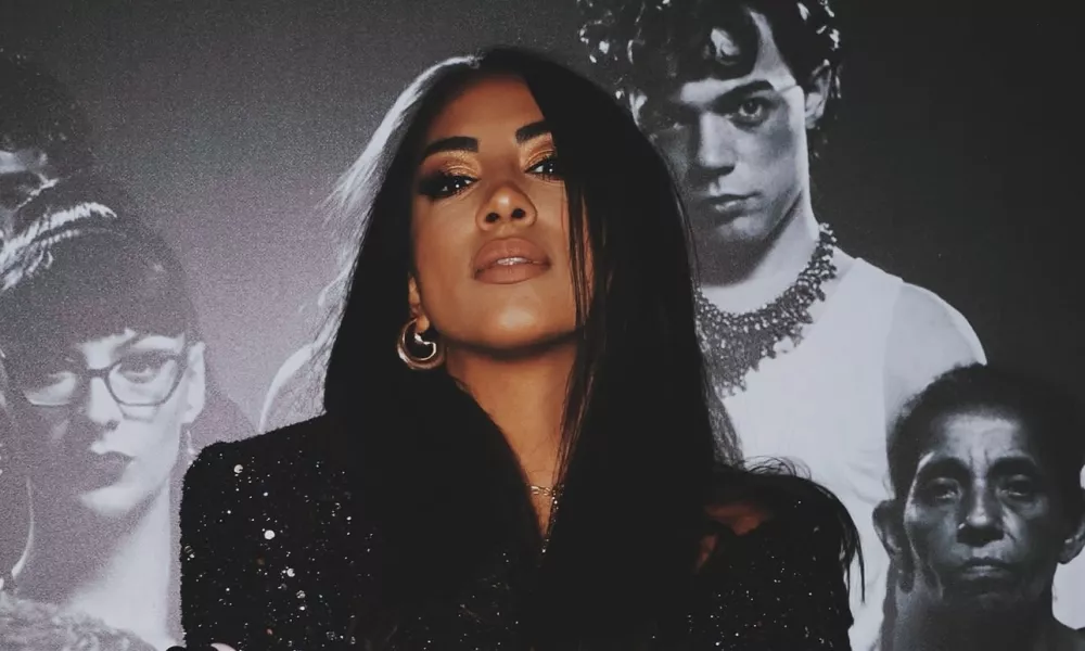 Pevka Zejna bo s pesmijo Jugoslavija ena od glavnih favoritinj na srbskem izboru za pesem Evrovozije. F instagram