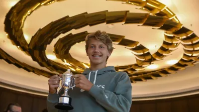 žiga &scaron;e&scaron;ko - novinarska konferenca zmagovalca mladinskega grand slama v Avstraliji Žige &Scaron;e&scaron;ka. foto luka cjuha