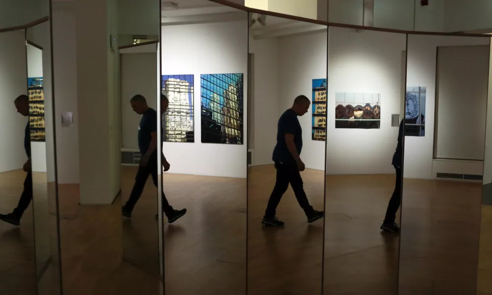 Samoukinitev in ponovna vrnitev