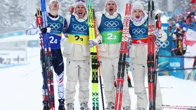Milano Cortina 2026 Olympics - Biathlon - Men's 4 x 7.5km Relay - Anterselva Biathlon Arena, South Tyrol, Italy - February 17, 2026. Fabien Claude of France, Emilien Jacquelin of France, Quentin Fillon Maillet of France and Eric Perrot of France celebrate winning gold in the men's 4 x 7.5km relay REUTERS/Eloisa Lopez   TPX IMAGES OF THE DAY