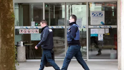 06.02.2025 - simbolična fotografija- ZPIZ, pokojnina, upokojenci, denarFoto: Tomaž Skale