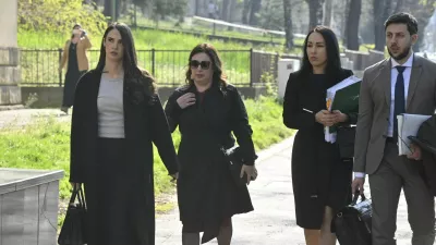 Miljana Kecmanović, mama najstni&scaron;kega morilca, ki je na &scaron;oli izvedel strelski pohod. 