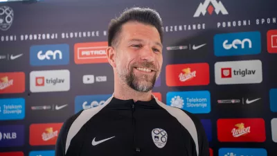 Brdo pri Kranju, NNC Brdo.Izjave selektorja nogometne reprezentance Bostjana Cesarja in igralca Jaka Bijola pred prijateljsko tekmo z Madzarsko.