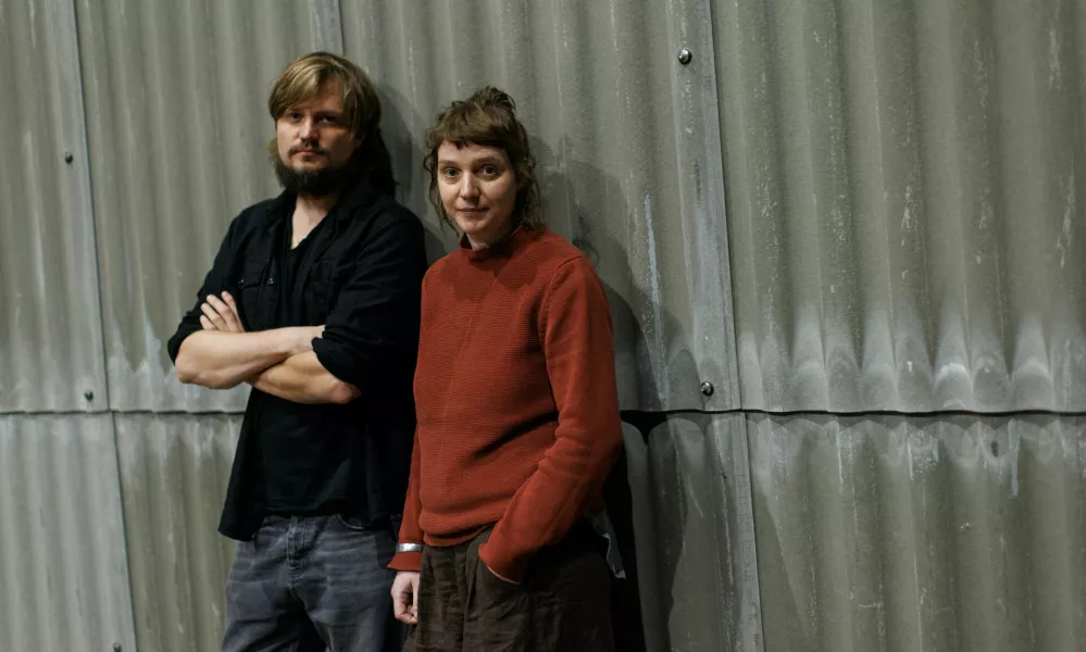 Žiga Divjak in Katarina Morano, avtorja predstave Anhovo v SNG Nova Gorica