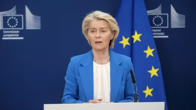 Belgija, Bruselj.Predsednica Evropske komisije Ursula von der Leyen na novinarski konferenci po seji kolegija Evropske komisije.Predstavila je stalisce in prednostne naloge EU ter nacrt prihodnjih ukrepov EU glede razvoja dogodkov na Bliznjem vzhodu in odnosov z izvoljenim madzarskim premierjem.