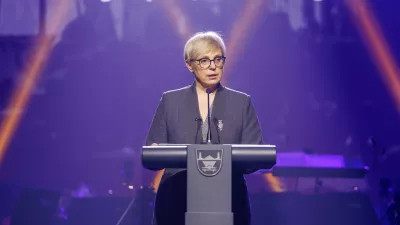 Trbovlje, Delavski dom.Odprtje Dewesoft merilne konference na kateri je zbrane nagovorila predsednica republike Natasa Pirc Musar.